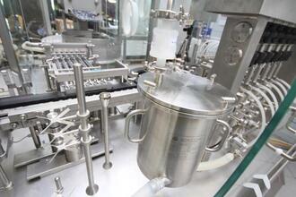 2013 GRONINGER DFVK6000 Sterile Liquid Filling | HealthStar, Inc. (11)